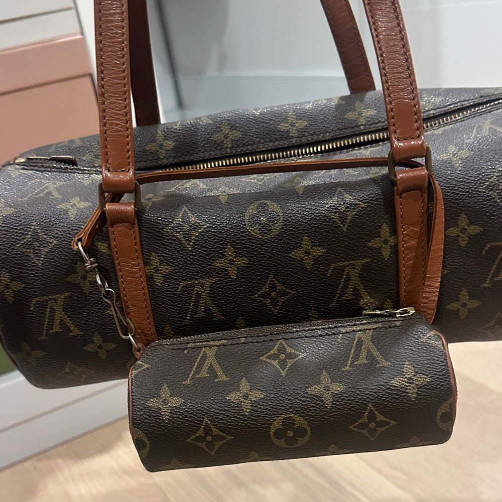 Aughenitc Louis Vuitton Monogram Papillon Duffel Bag with Small Pouch - Picture 2 of 5